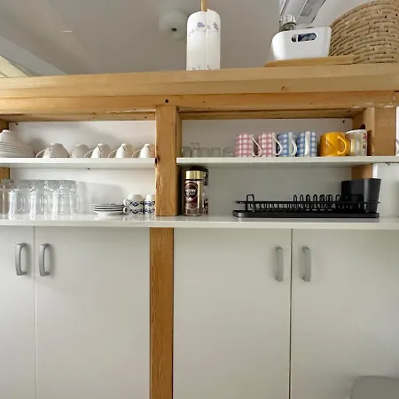 Royal Underground 아파트 *