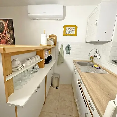 Apartment Royal Underground *